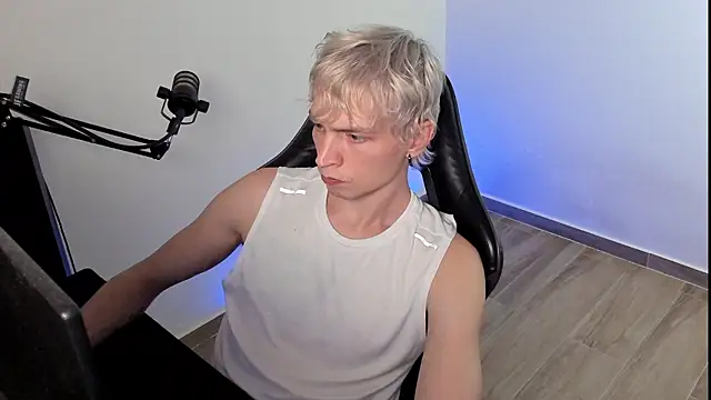 More_than_friend Live XXX-chat