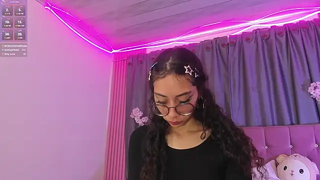 Sarah_Moon1 라이브 XXX 채팅