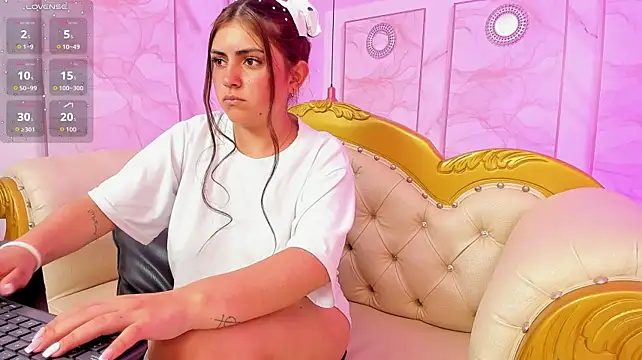 MishRaven's Live XXX Chat