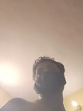 DESHICPL69's Live XXX Chat