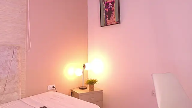 louissa_leen Webbikameraesitys