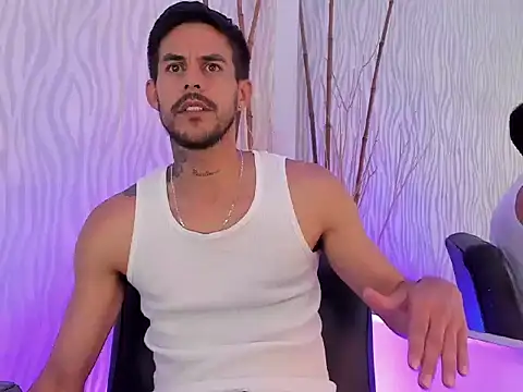 Chat XXX ao vivo de Leo_vesper1