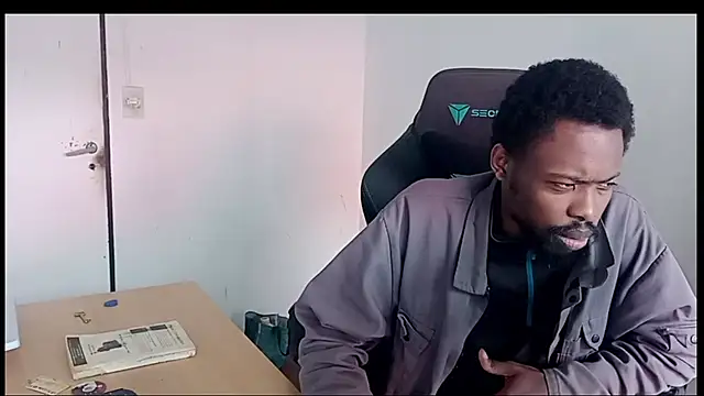 XXX chat uživo modela Mastertopdome