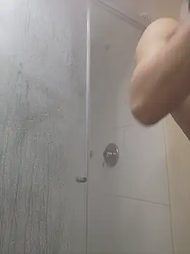 Taylor_DiamondBoy élő XXX-chatje