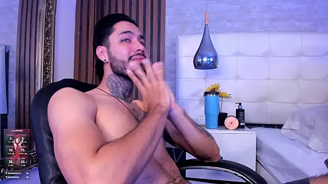 XXX chat uživo modela JacksonGreenn