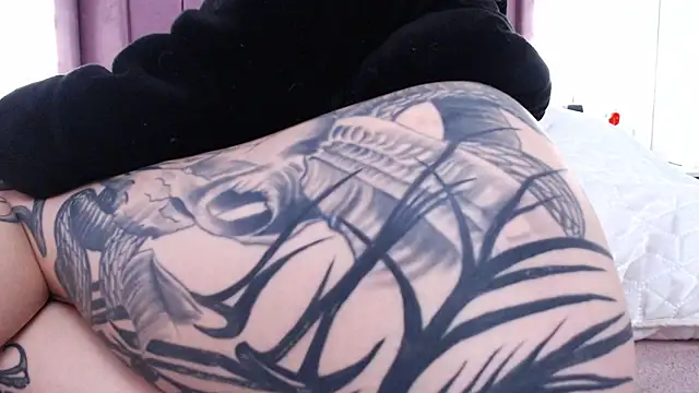 XXX chat uživo modela Emma_Foxi