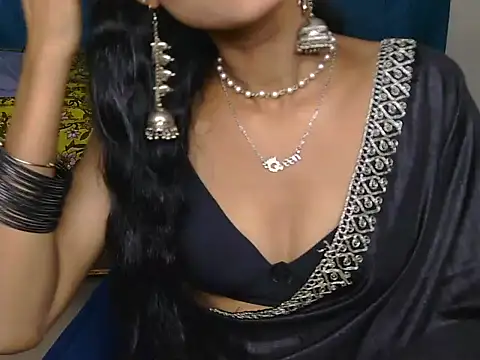 amisha-19 Live XXX-Chat