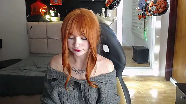 _Charlotte_Collins_ Live XXX-Chat