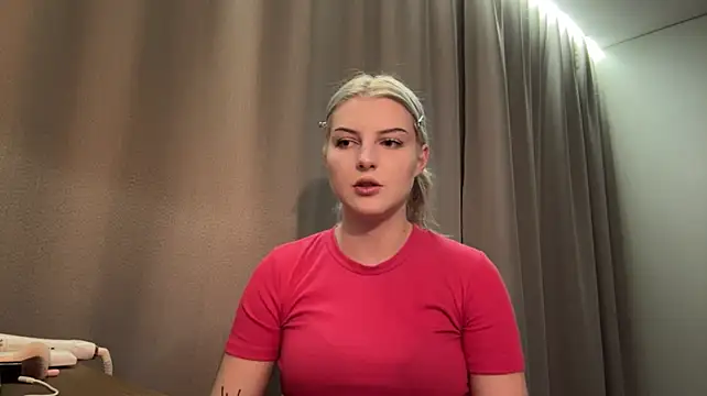 VenitaSarracino Chat XXX in diretta