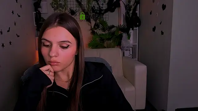 Živý XXX chat lisa_dark_