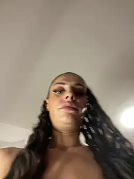 XXX chat uživo modela Monchery02