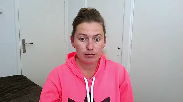 cumfunn Live XXX chat