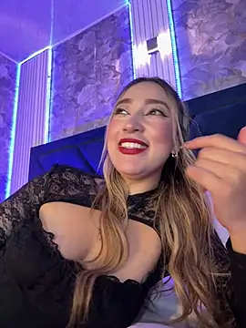 MollyCruz Adlı Modelin Canlı XXX Sohbeti