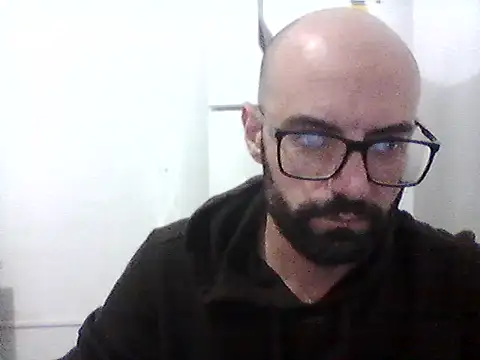 Chat +18 de Robsonitj90 ao vivo