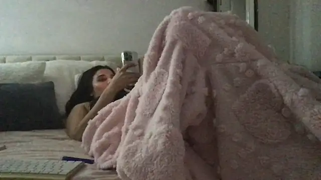 Chat +18 de YourFavouriteSecret1 ao vivo