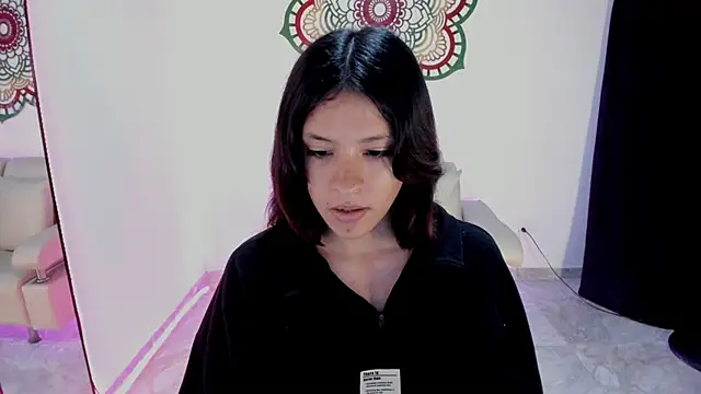 Candy_fox_19's Live XXX Chat