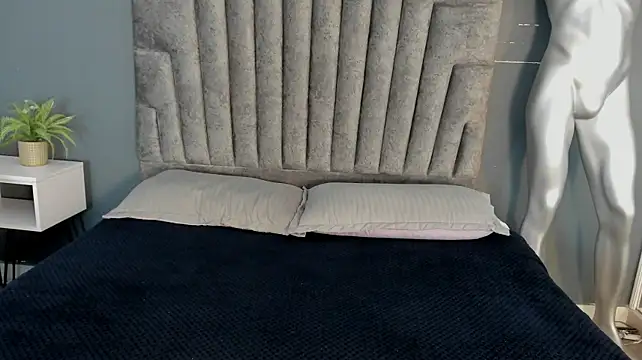 XXX chat uživo modela Charlie___Musk