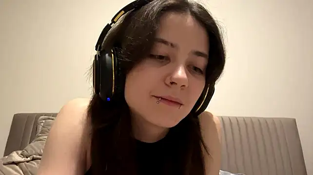 ArriSatty's Live XXX Chat