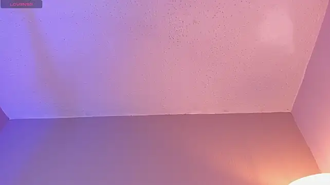 lilith_petit_'s Live XXX Chat