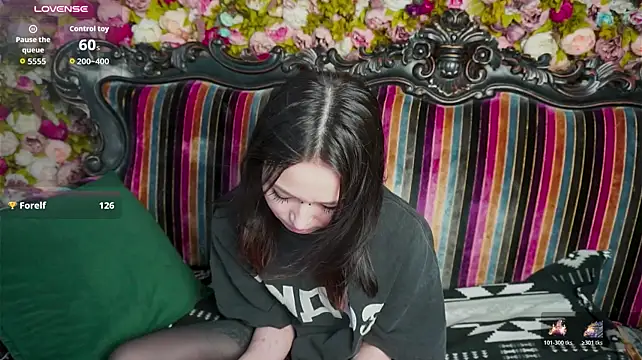AriettiHamoe 라이브 XXX 채팅