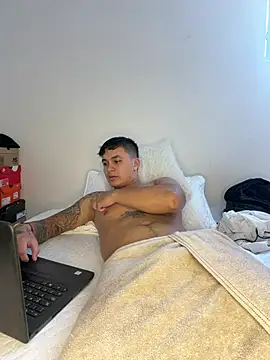 Christopher_strongg 라이브 XXX 채팅