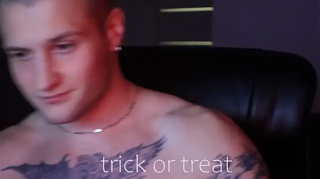 Онлайн чат XXX Igor_Wilde