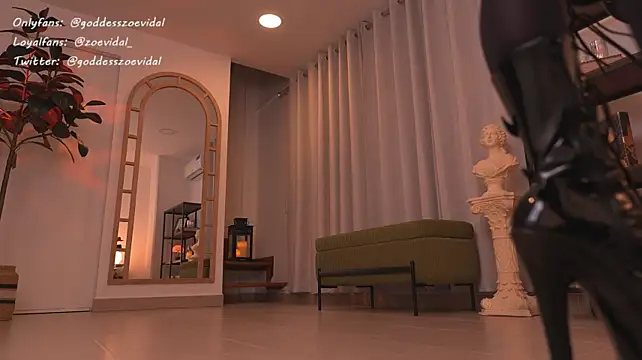 GoddessZoeVidal_'s Live XXX Chat