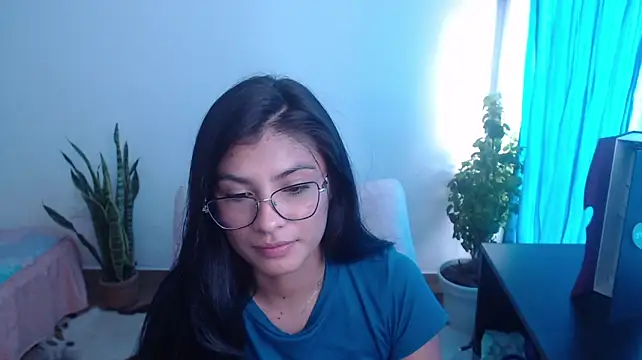 Chatroom XXX en direct de hanna_beili