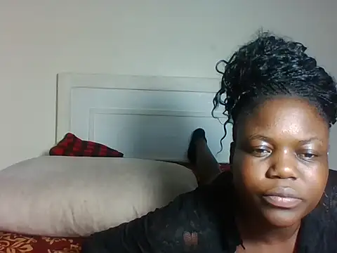 XXX chat uživo modela Pretty_peepee