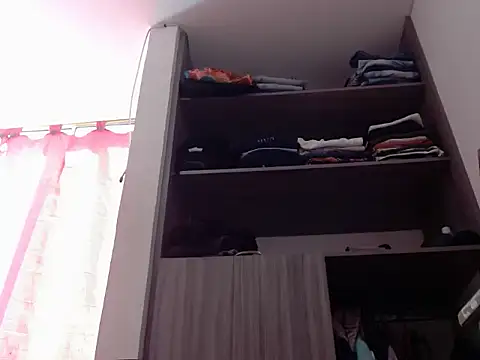 nicolle_milf1978's Live XXX Chat
