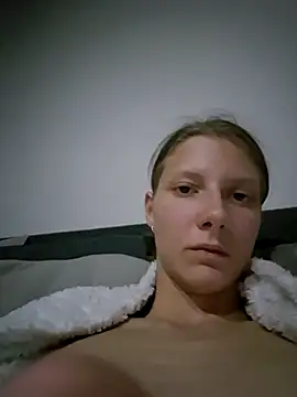 Chat +18 de carriemausi ao vivo