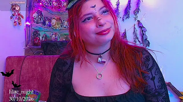lilac_night33 Chat XXX in diretta