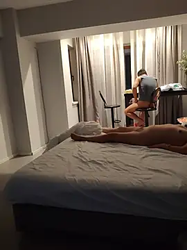 niubikala Pertunjukan Webcam