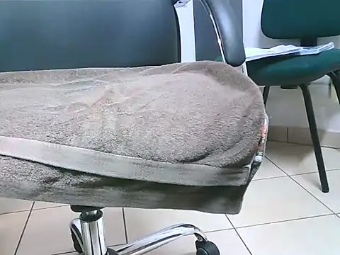 Gregcam Adlı Modelin Canlı XXX Sohbeti
