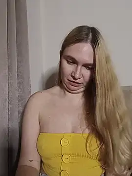 KisaVixen Chat XXX in diretta