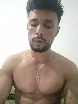 XXX chat uživo modela Arabprinceofslv