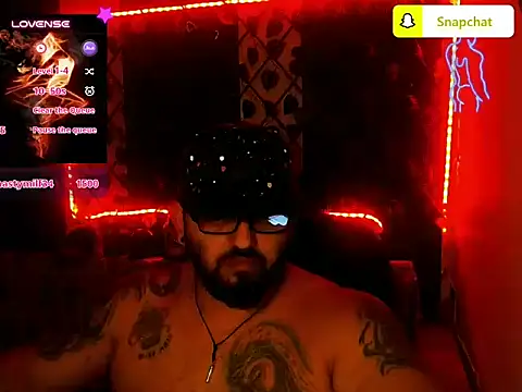 צ'אט XXX בשידור חי של mr_wolf46