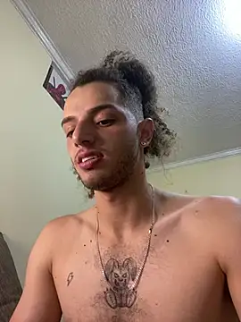 Czat XXX na żywo – top_white