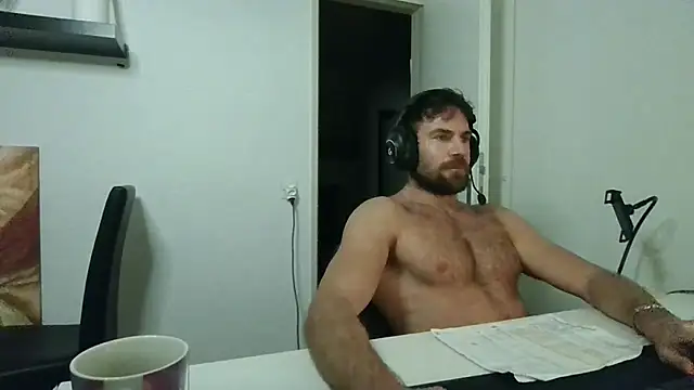 Chat +18 de alpha-hunk ao vivo