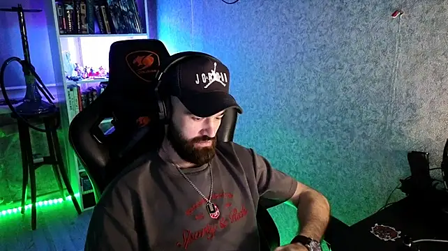 XXX chat uživo modela _Serious_Man