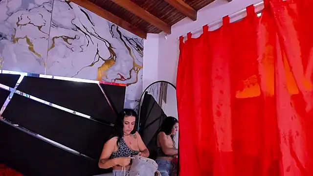 عرض كام JessiRuiz