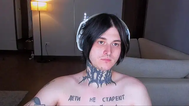 XXX chat uživo modela _torfin_