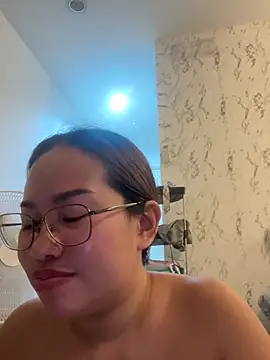 แชท XXX สดของ Ponthip