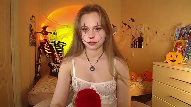 Онлайн чат XXX Elizabeth_Kitty_