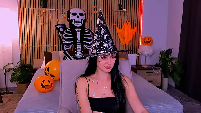 EmeraldGlow's Live XXX Chat