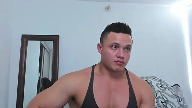 KingLevi01 Live XXX-Chat