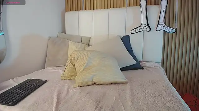 Czat XXX na żywo – KimSensual_