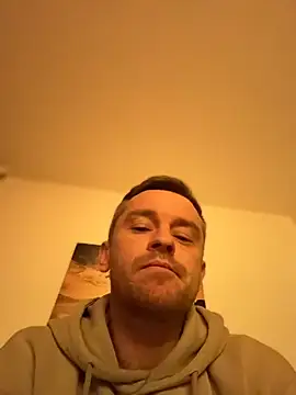 XXX chat uživo modela SoberingTadpole