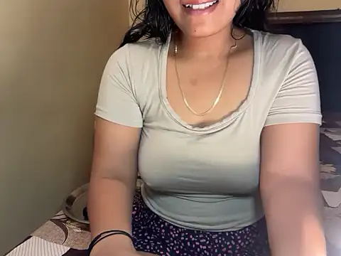 Shilpa_7's Live XXX Chat