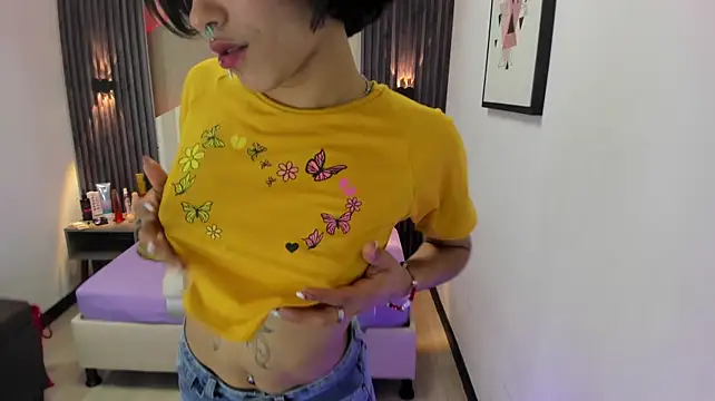 Онлайн чат XXX Jenay_Rosse